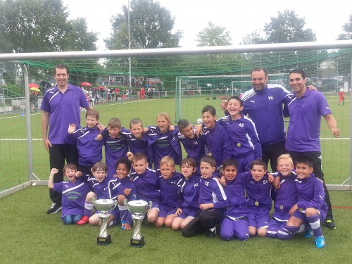 Toller Zusammenhalt bei der F Jugend