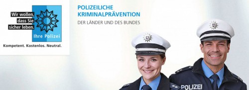 Vandalismus auf Kunstrasen (RSH) - Zeugen gesucht.