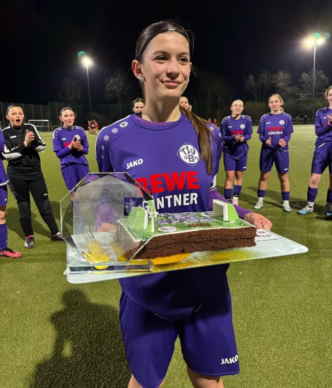 💜 Danke Kiriaki! 100 Lila Spiele!