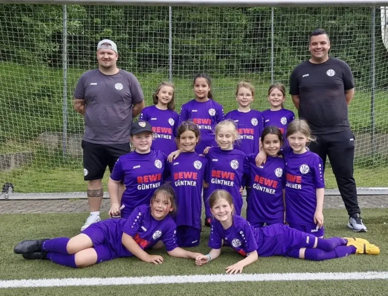 Lila Mädels auf Kurs – F-Juniorinnen ungeschlagen mit 43 Toren