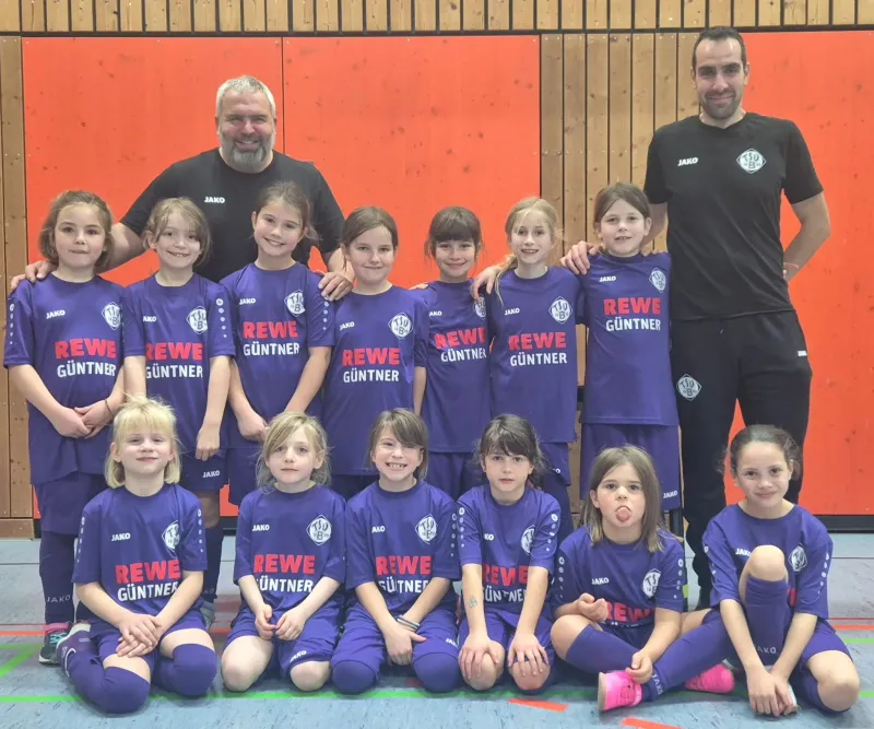 💜Spaß, Teamgeist und Polale beim Hallenturnier in Hedelfingen