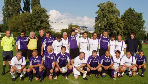 Team Lila landet Kantersieg über das erfahrerene Team Weiß