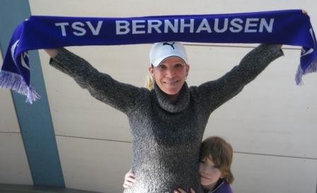 TSV B - Fanschal  und Gute Tat-Aktion