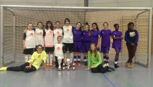 C-Juniorinnen holen den 1. und 2. Platz beim eigenen Turnier