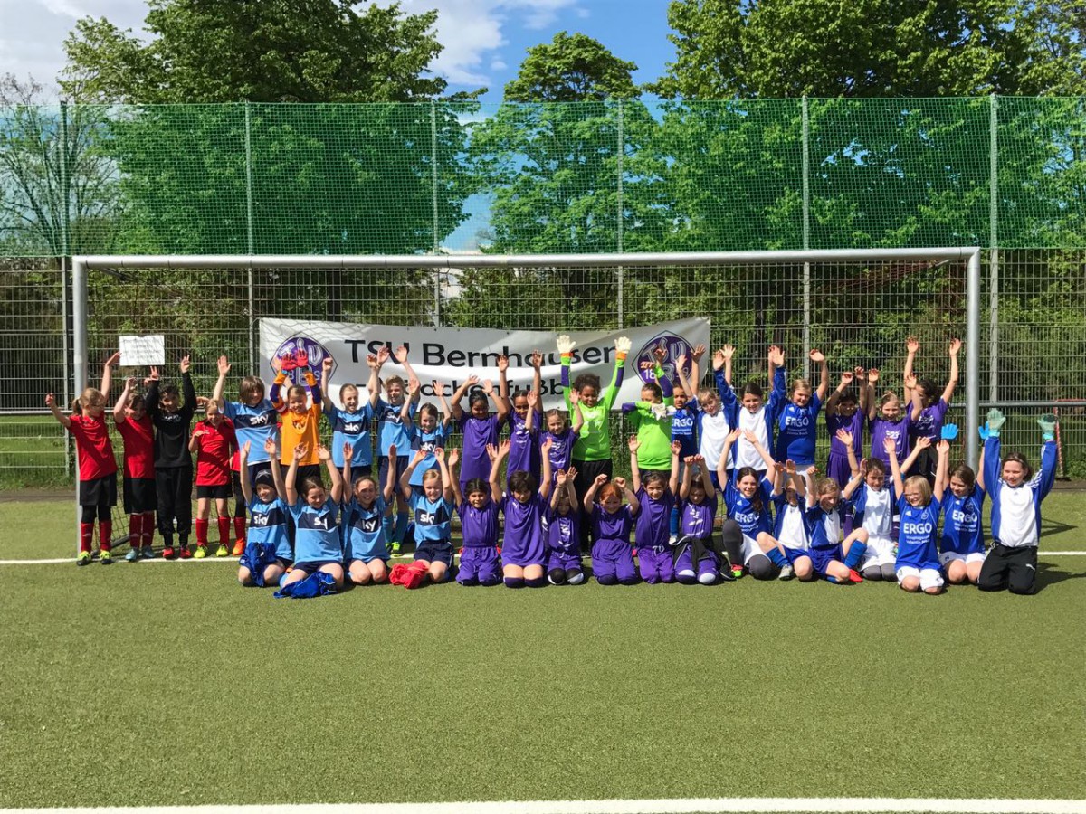 Für F-Juniorinnen gibt es keinen Spielbetrieb.....Na und ?