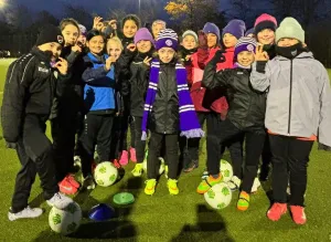 💜 Ajana - Mitglied 200 beim weiblichen Fußball