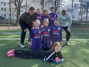E2-Juniorinnen in Eislingen: Mit spielerischer Steigerung in die Osterpause